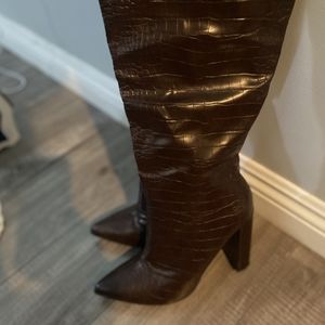 Fashion nova boots